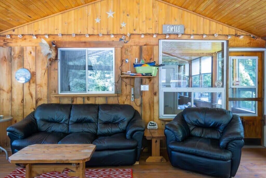 Photo of Livingroom in Madawaska Valley