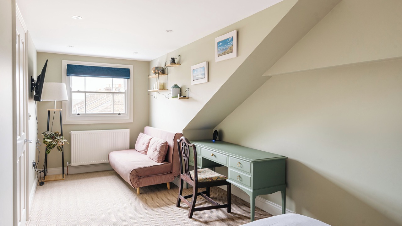 Photo of Bedroom in Stroud Green