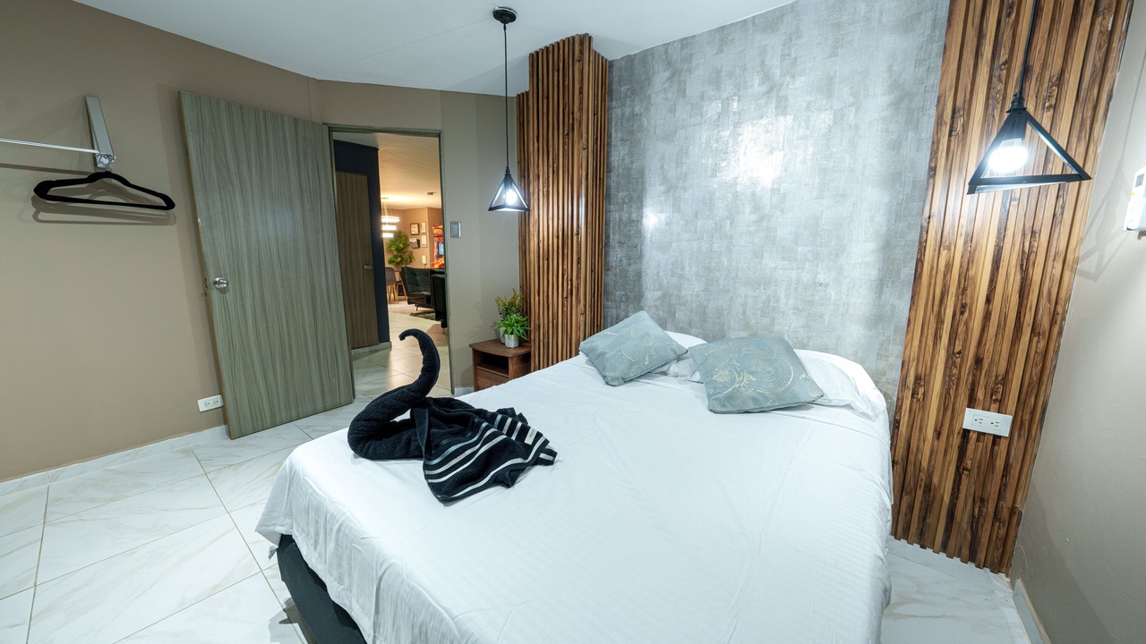 Photo of Bedroom in La Florida