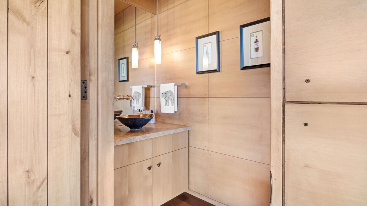 Photo of Bathroom in North Gros Ventre