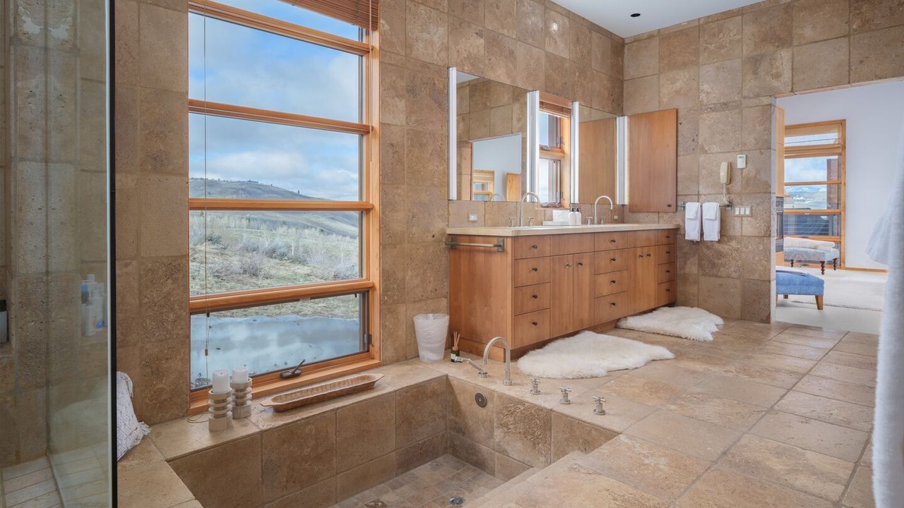 Photo of Bathroom in North Gros Ventre