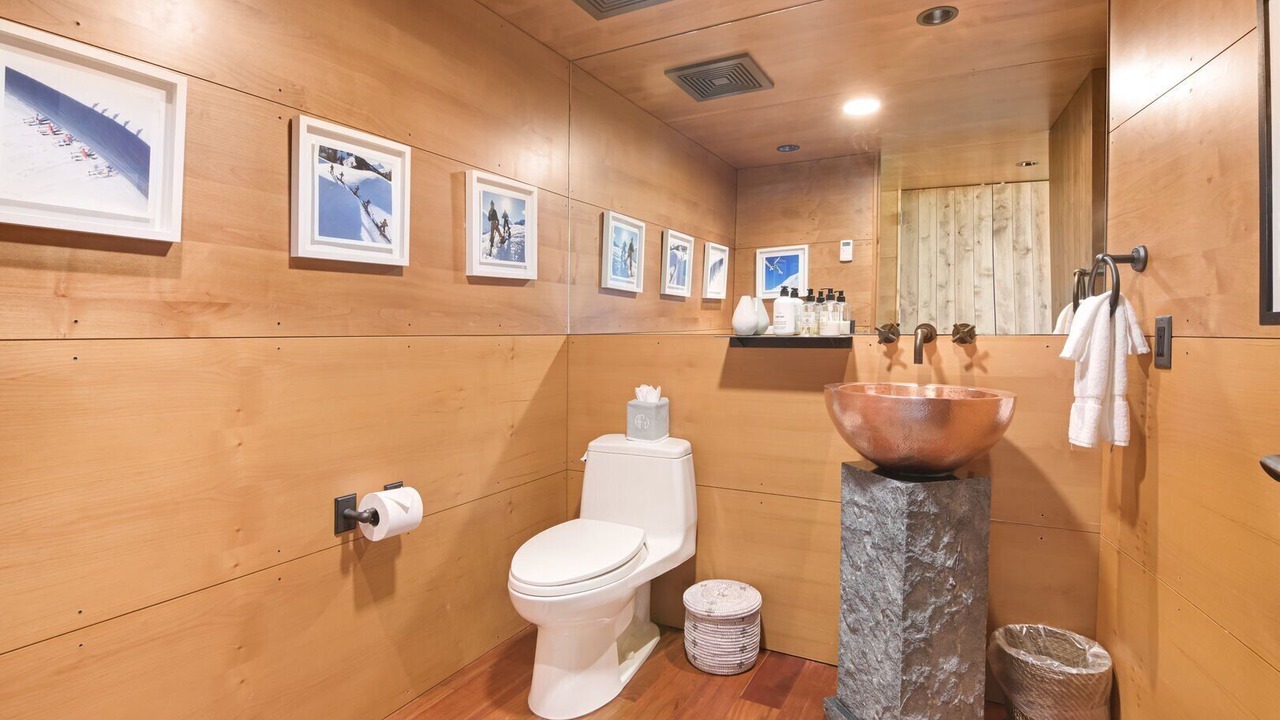 Photo of Bathroom in North Gros Ventre