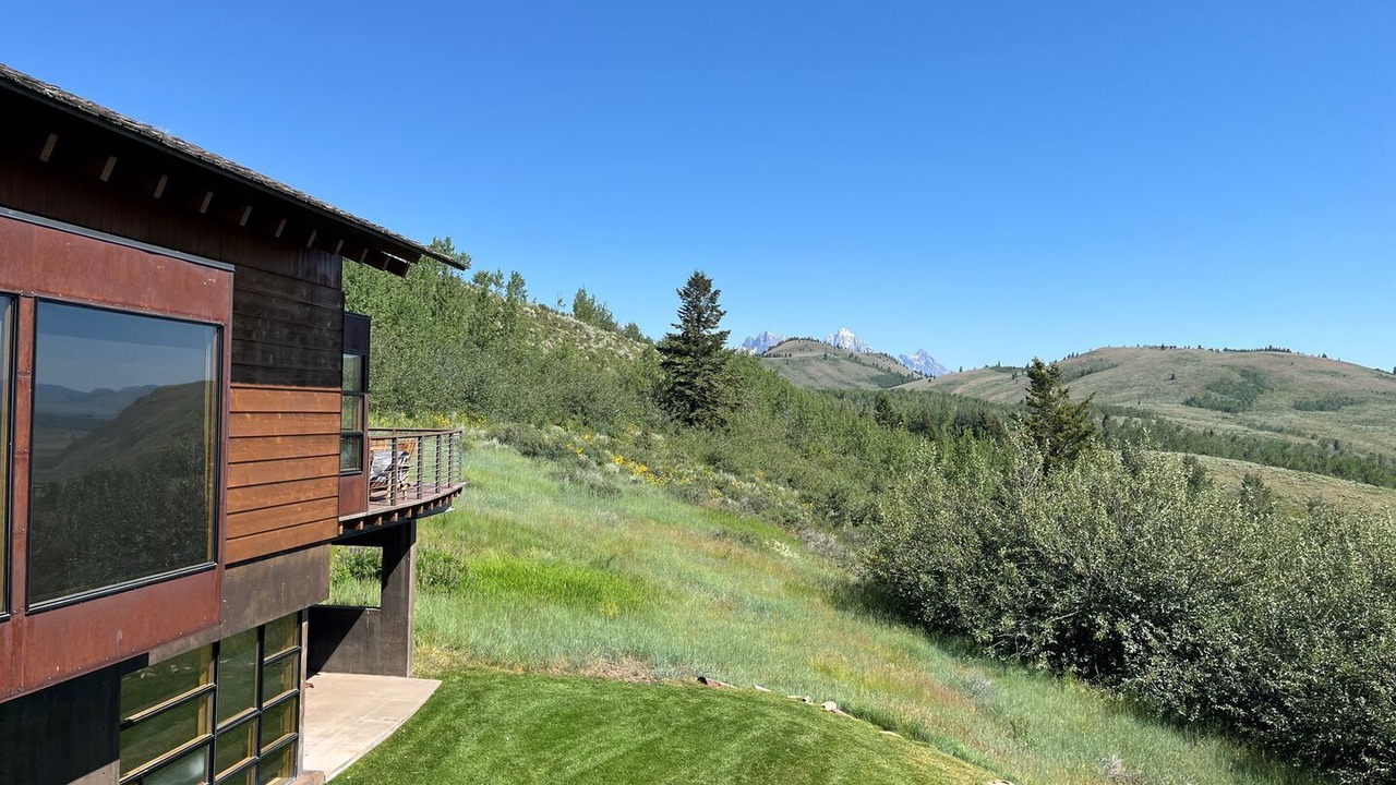 Photo of Bedroom in North Gros Ventre