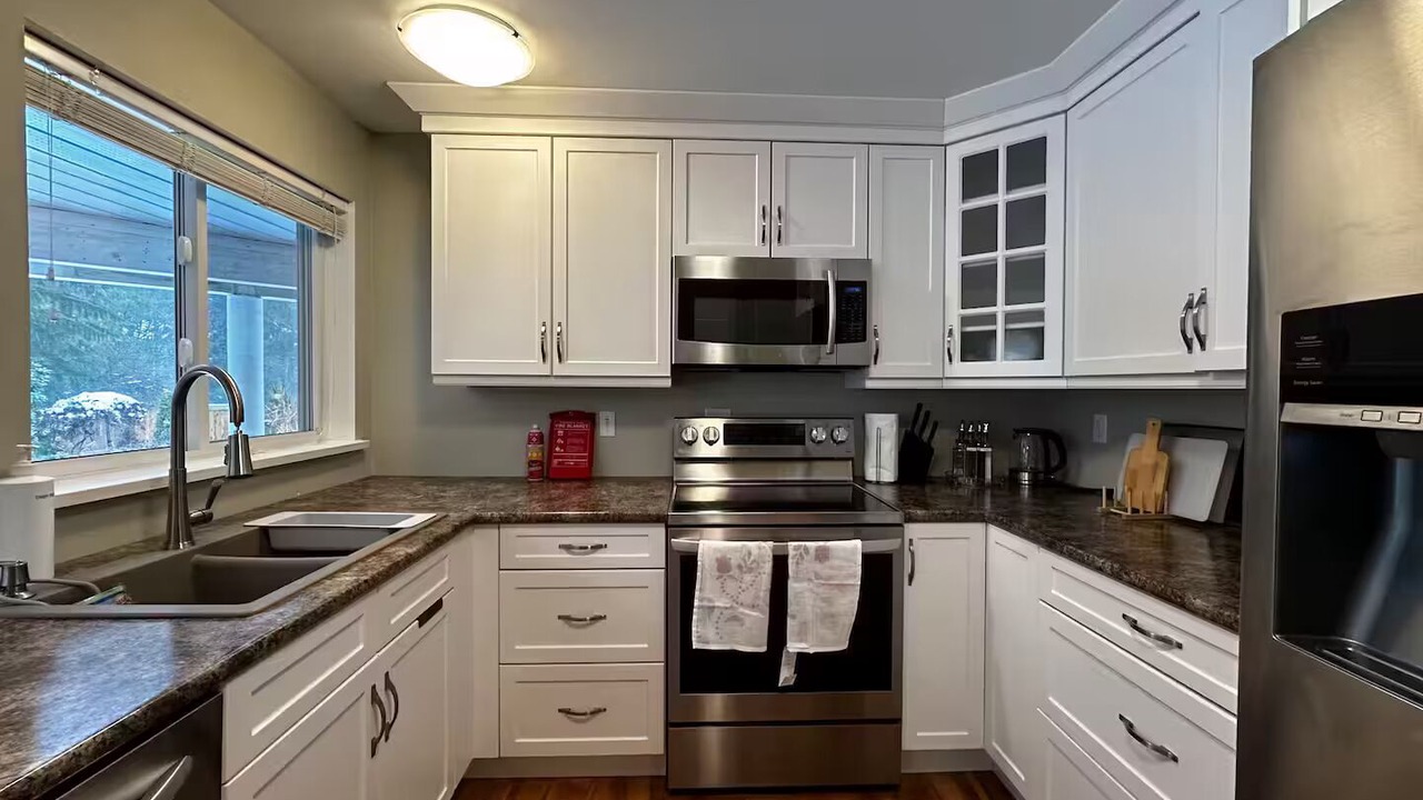 Photo of Kitchen in Port Coquitlam
