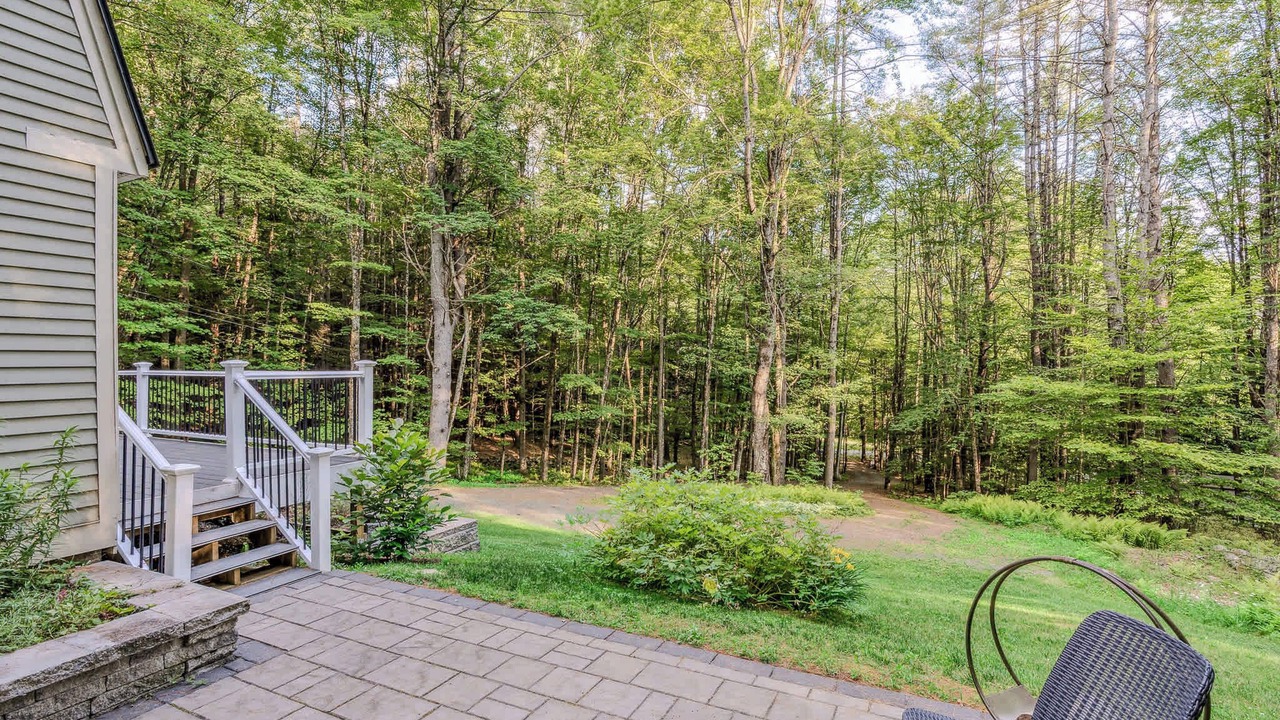 Photo of Patio Balcony in West Hartford