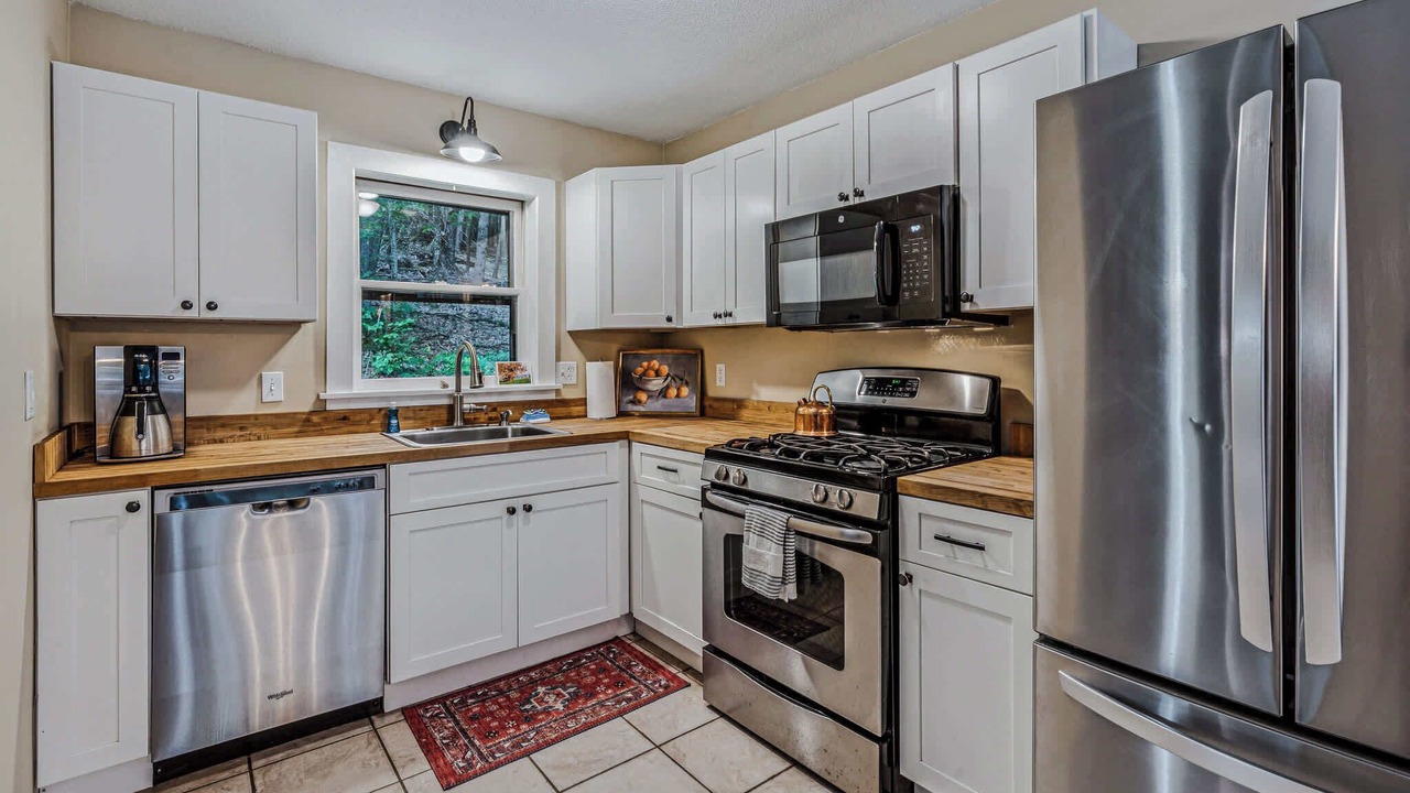 Photo of Kitchen in West Hartford