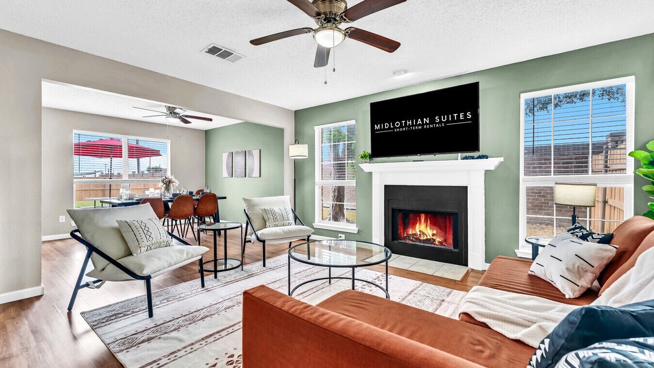 Photo of Livingroom in Allen