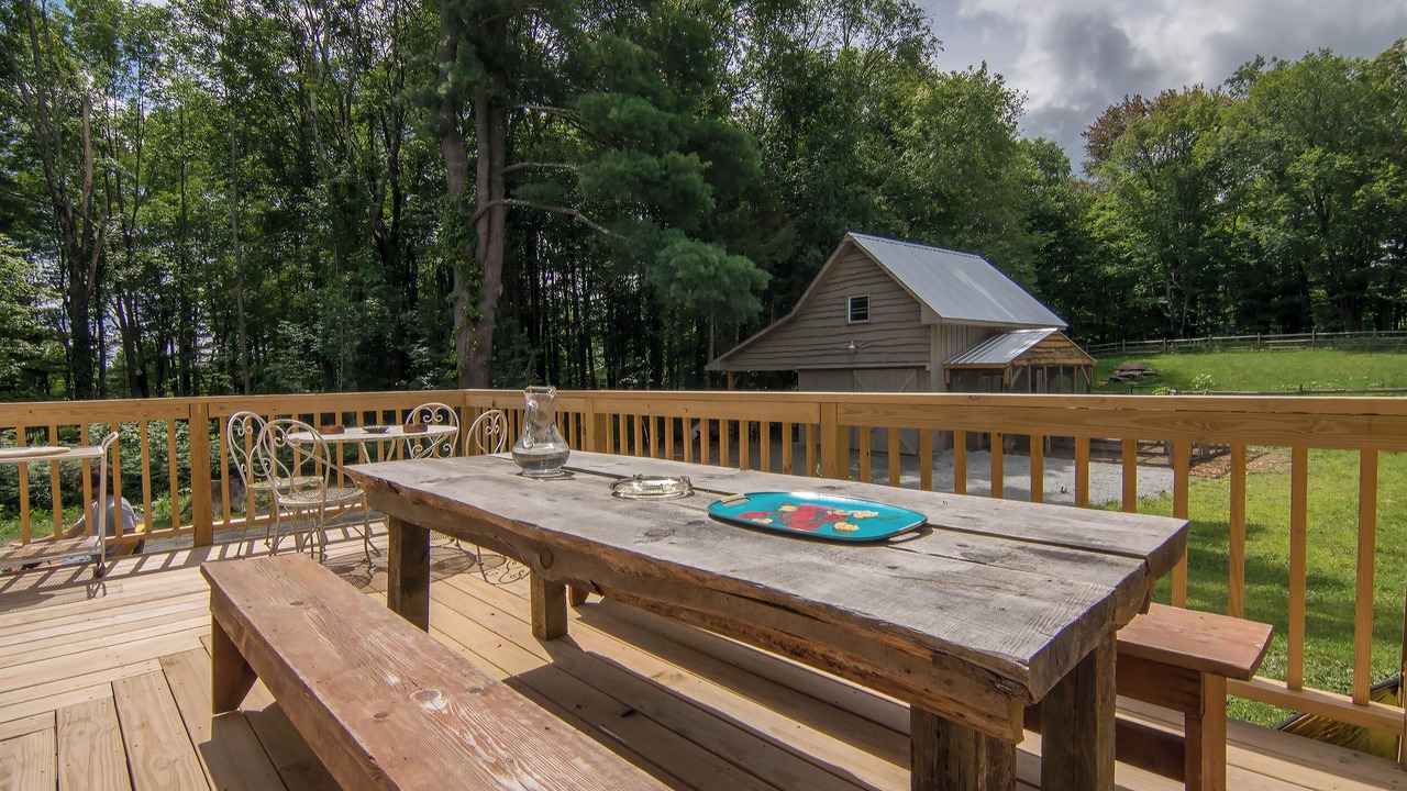 Photo of Outdoor in Woodridge