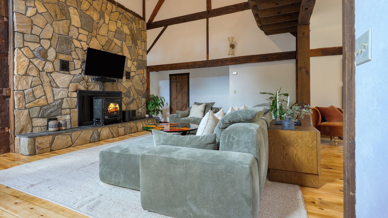 Photo of Livingroom in Clinton Corners