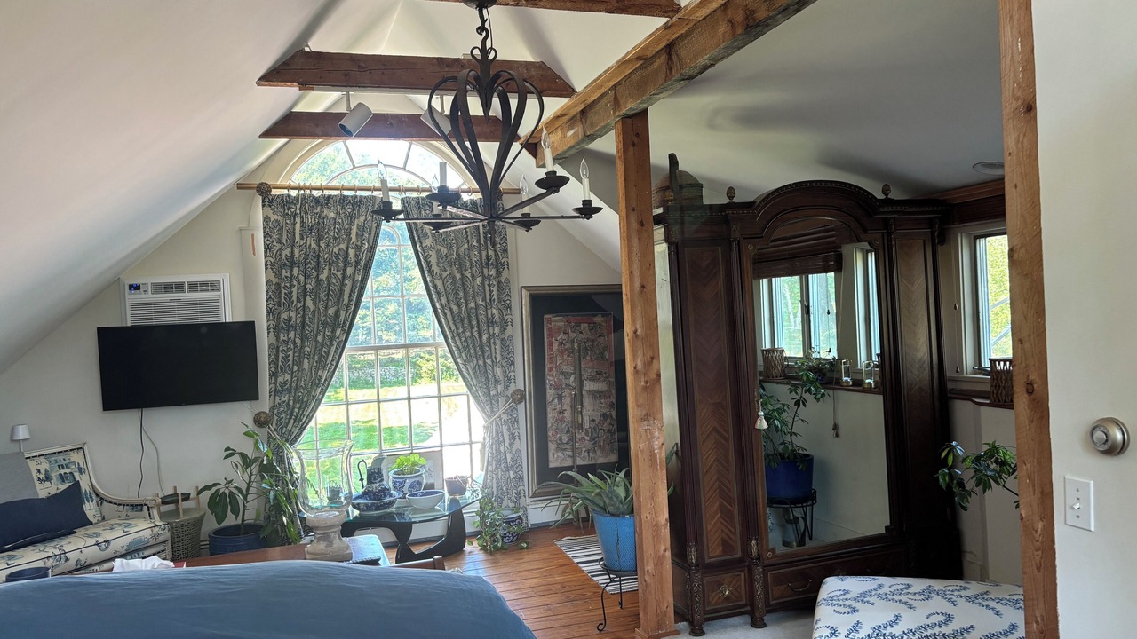 Photo of Bedroom in Old Lyme