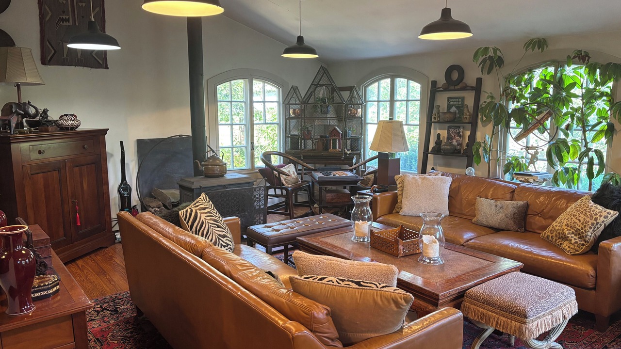 Photo of Livingroom in Old Lyme