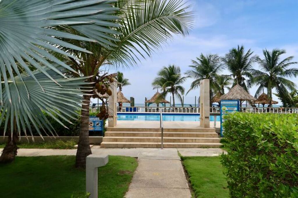 Photo of Outdoor in Tolu