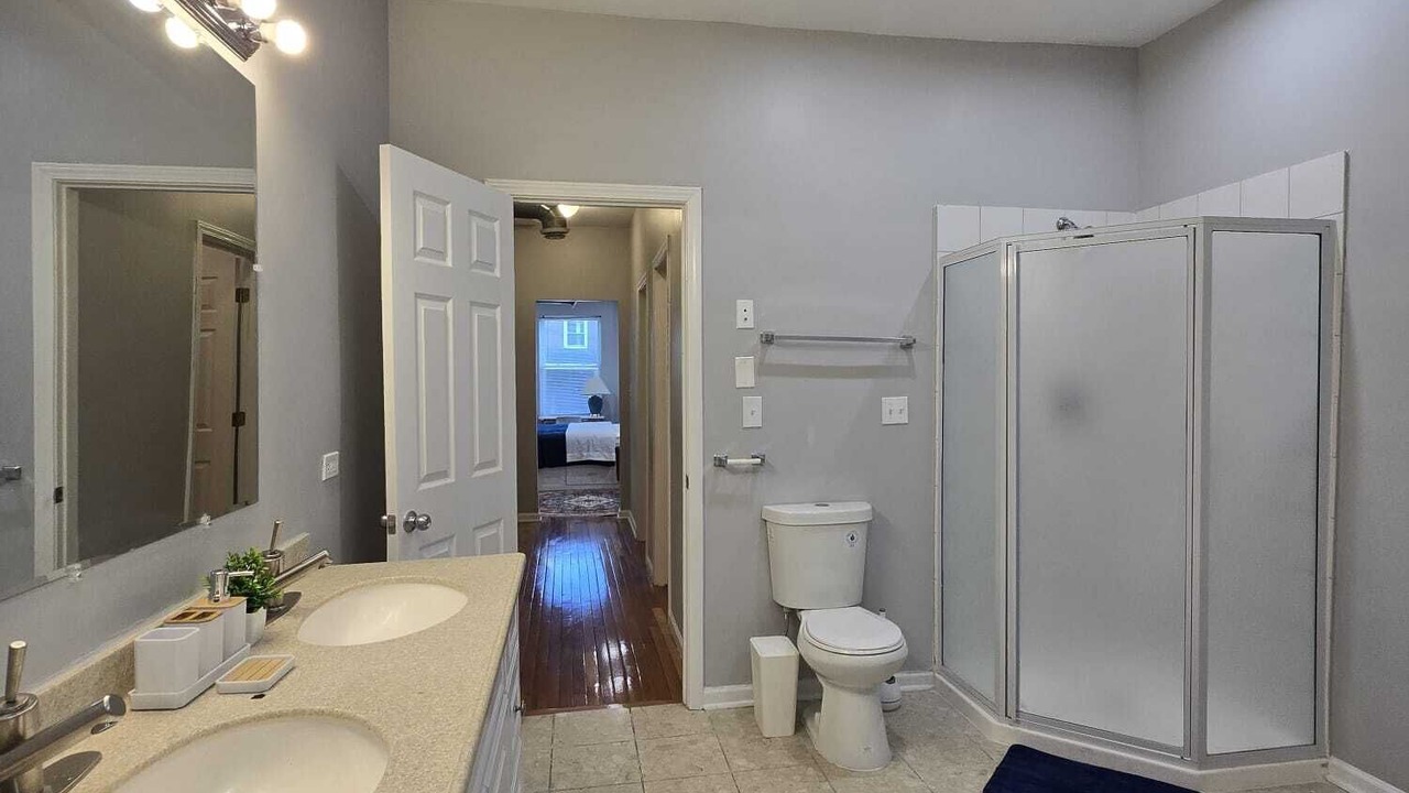 Photo of Bathroom in Woodlawn