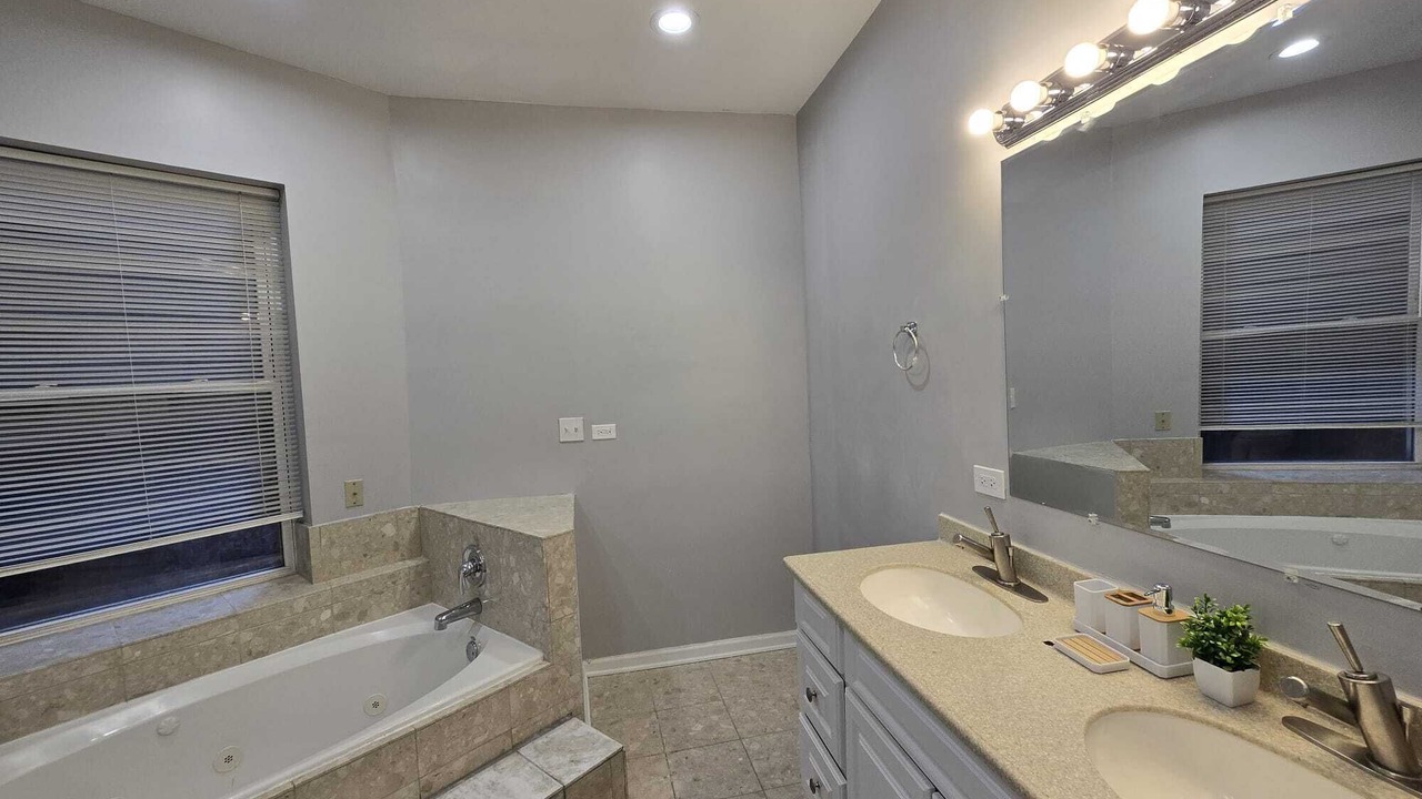 Photo of Bathroom in Woodlawn