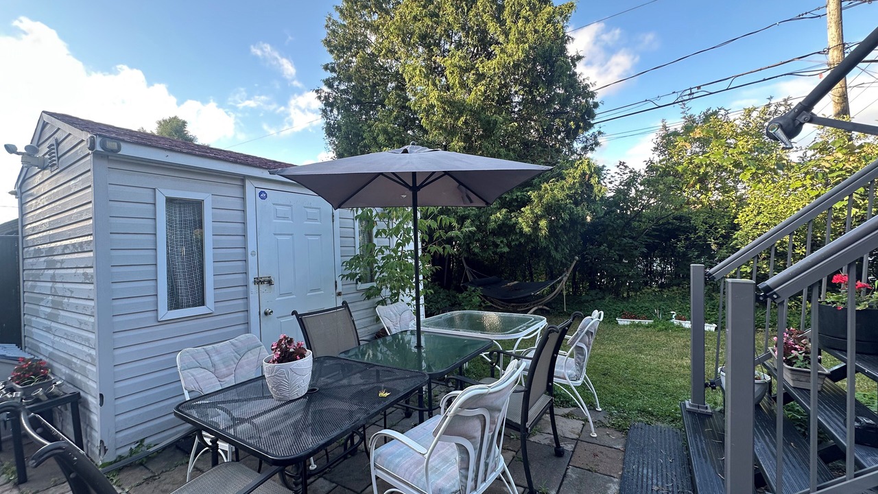 Photo of Outdoor in Laval