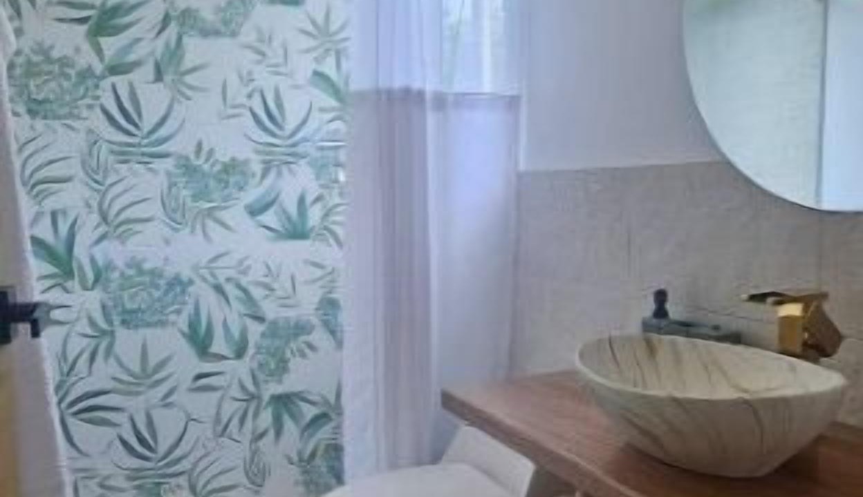 Photo of Bathroom in Comuna 4