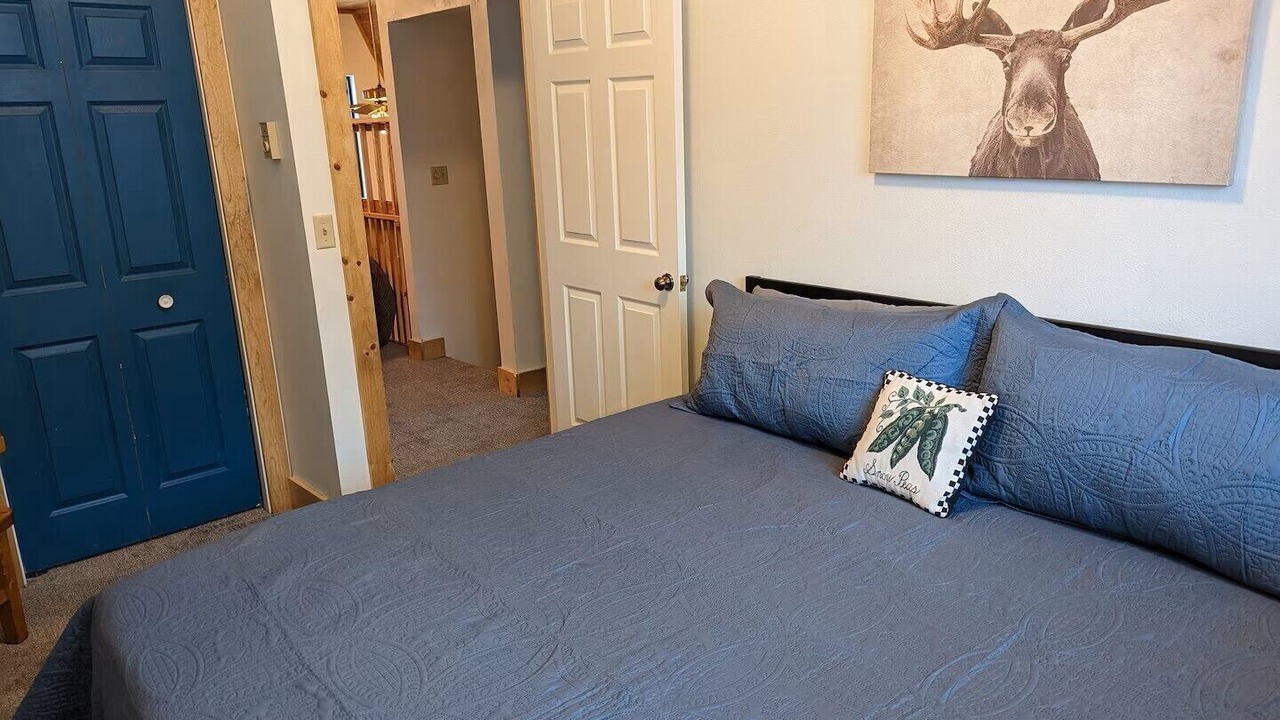 Photo of Bedroom in Star Valley Ranch