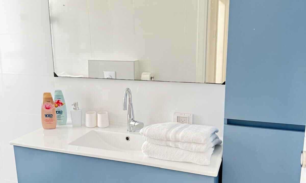 Photo of Bathroom in Netanya