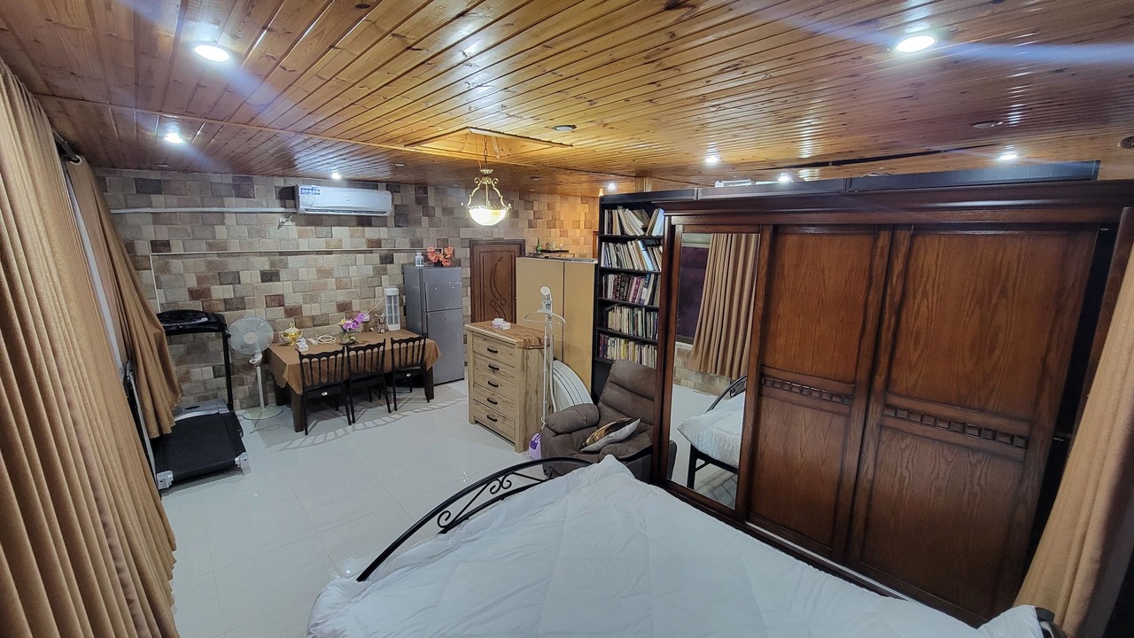 Photo of Bedroom in Salt