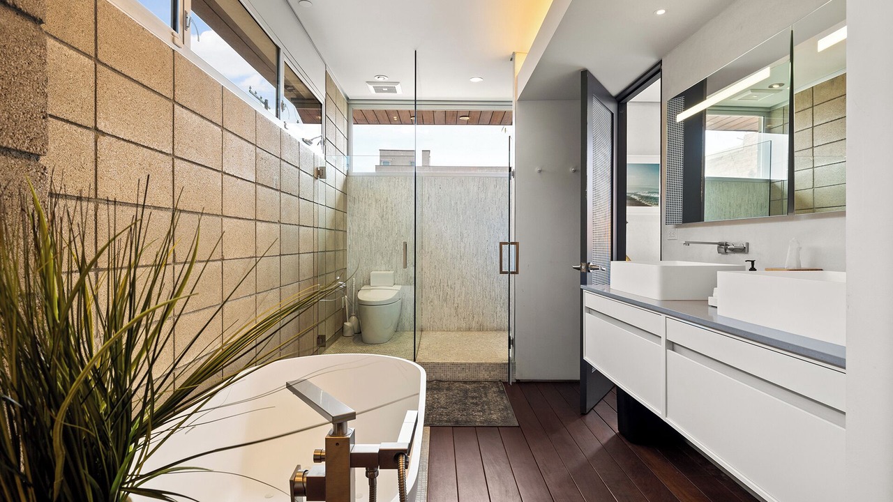 Photo of Bathroom in Venice