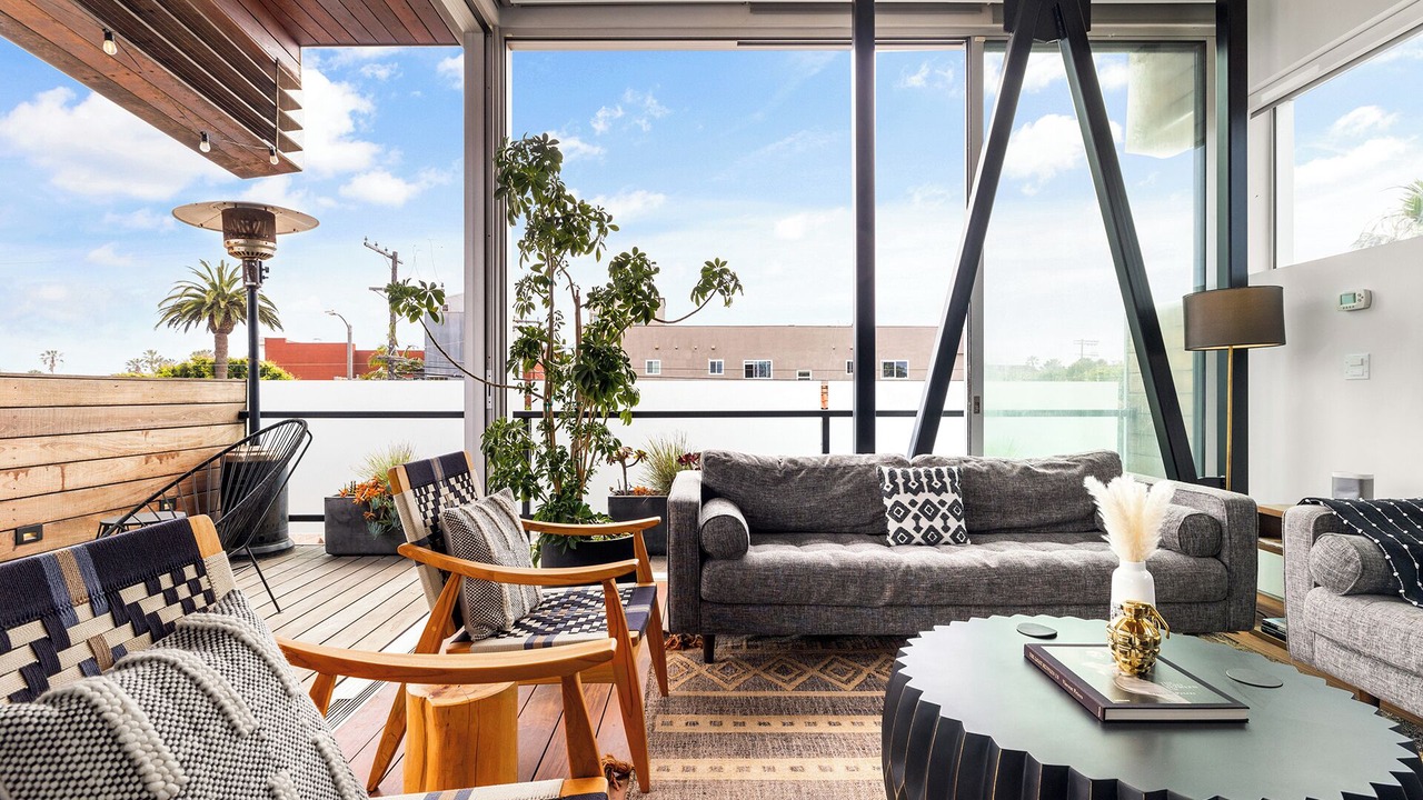 Photo of Patio Balcony in Venice