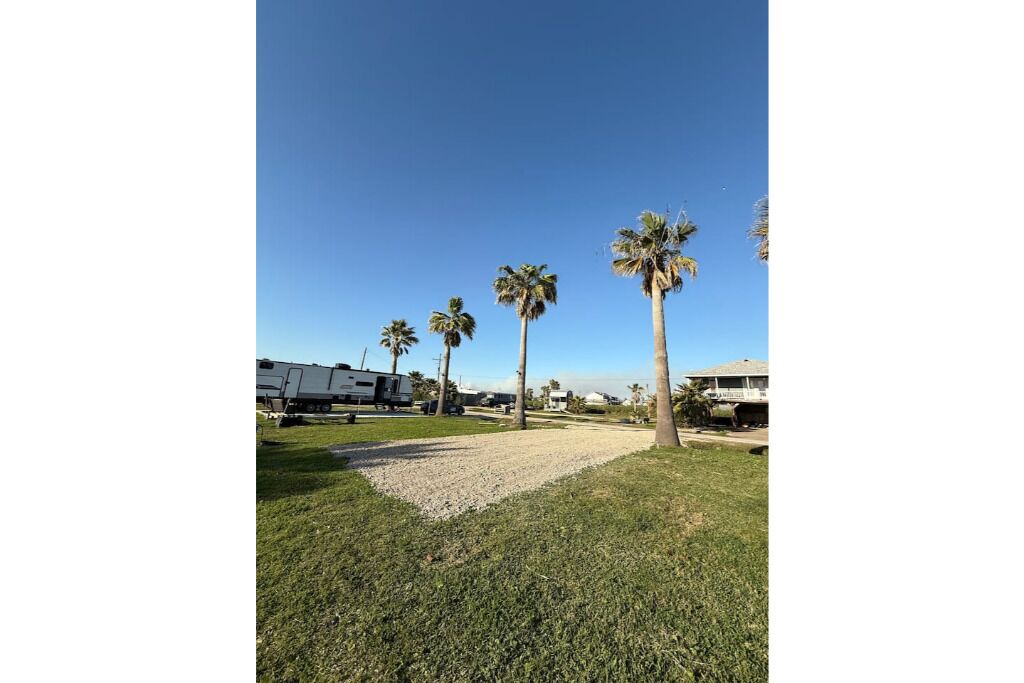 Photo of Others in Crystal Beach