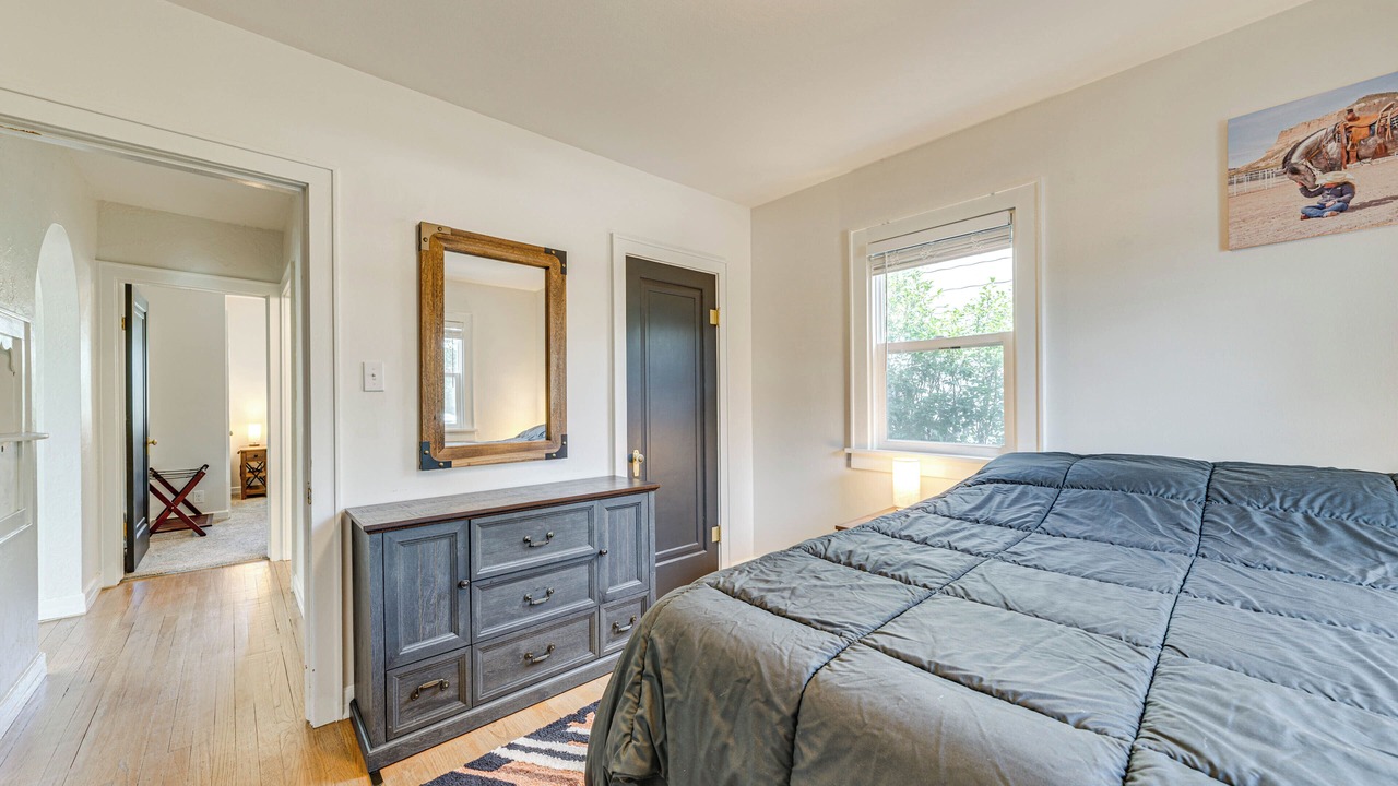 Photo of Bedroom in Cheyenne