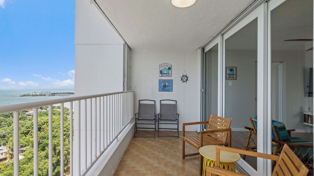 Photo of Patio Balcony in Sardinera