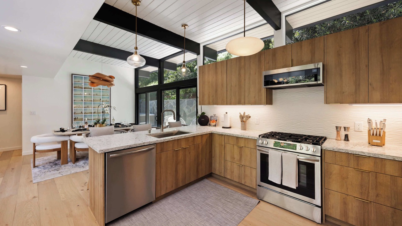 Photo of Kitchen in Sherman Oaks