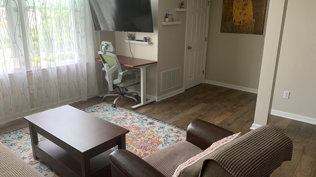 Photo of Livingroom in Windsor Locks