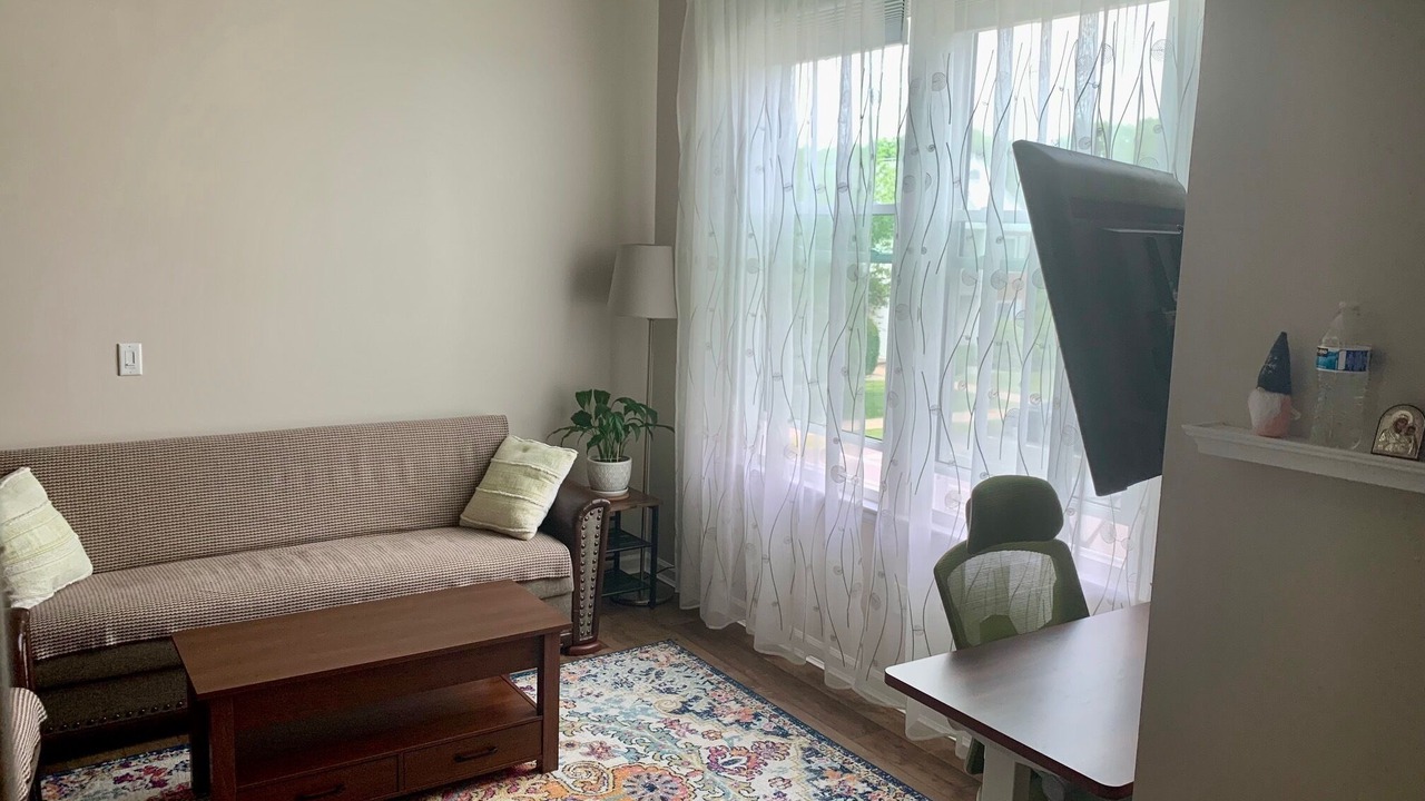 Photo of Livingroom in Windsor Locks