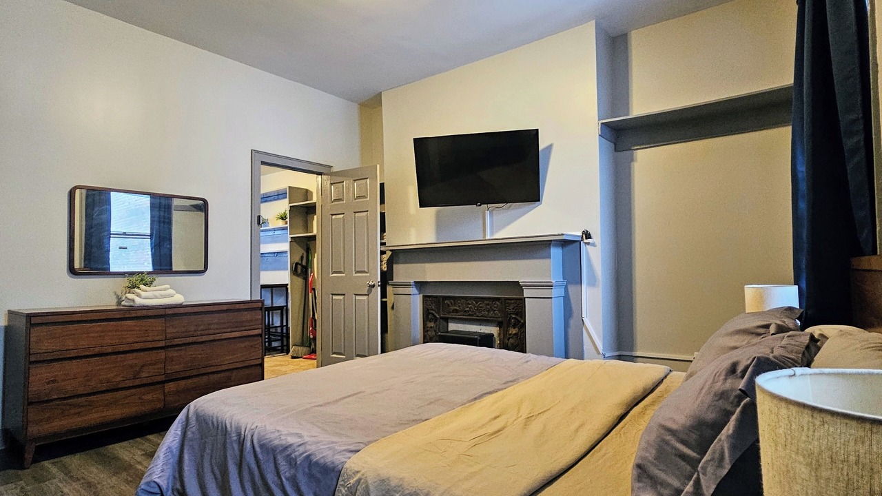 Photo of Bedroom in Albany