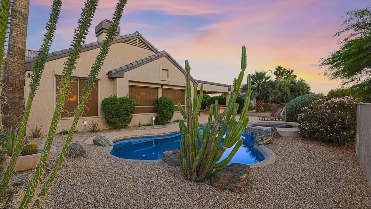 Photo of Outdoor in Desert Palms
