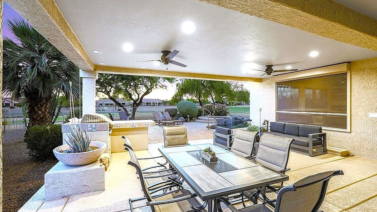 Photo of Outdoor in Desert Palms