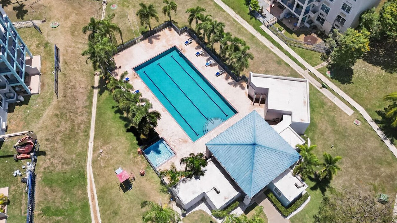 Photo of Outdoor in Machos