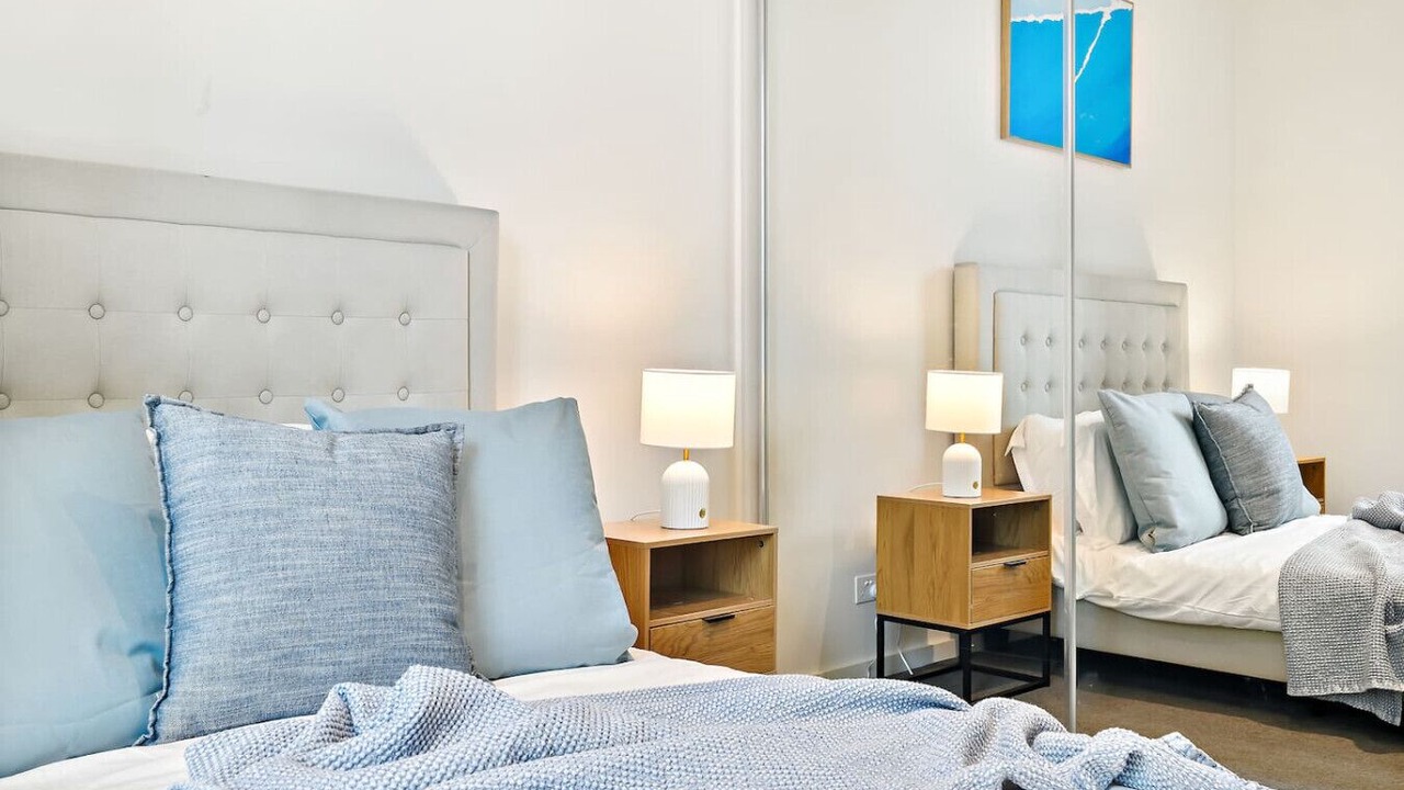 Photo of Bedroom in Docklands