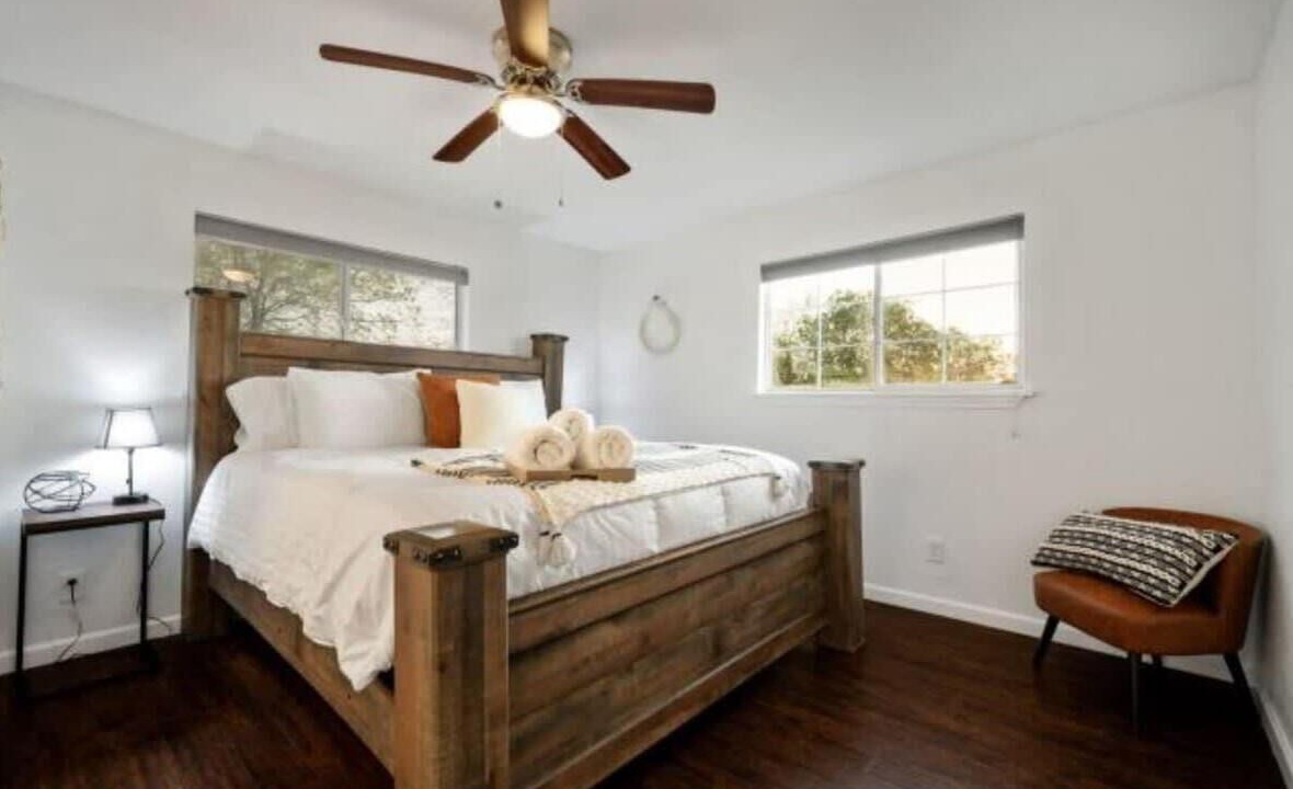 Photo of Bedroom in Highland Park