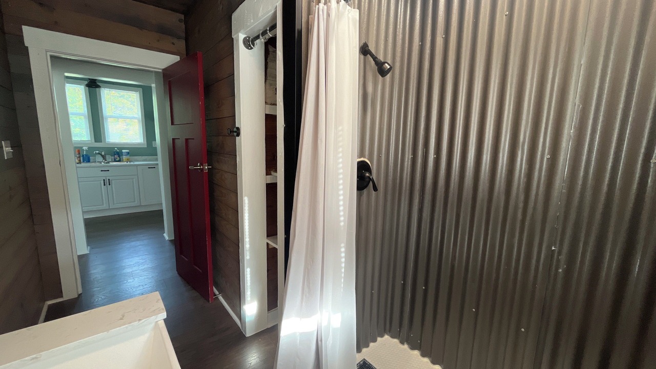 Photo of Bathroom in Mid City North