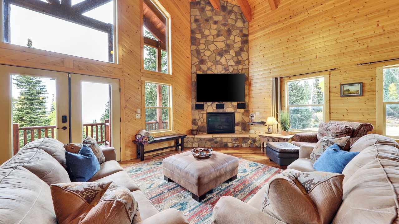 Photo of Livingroom in Brian Head