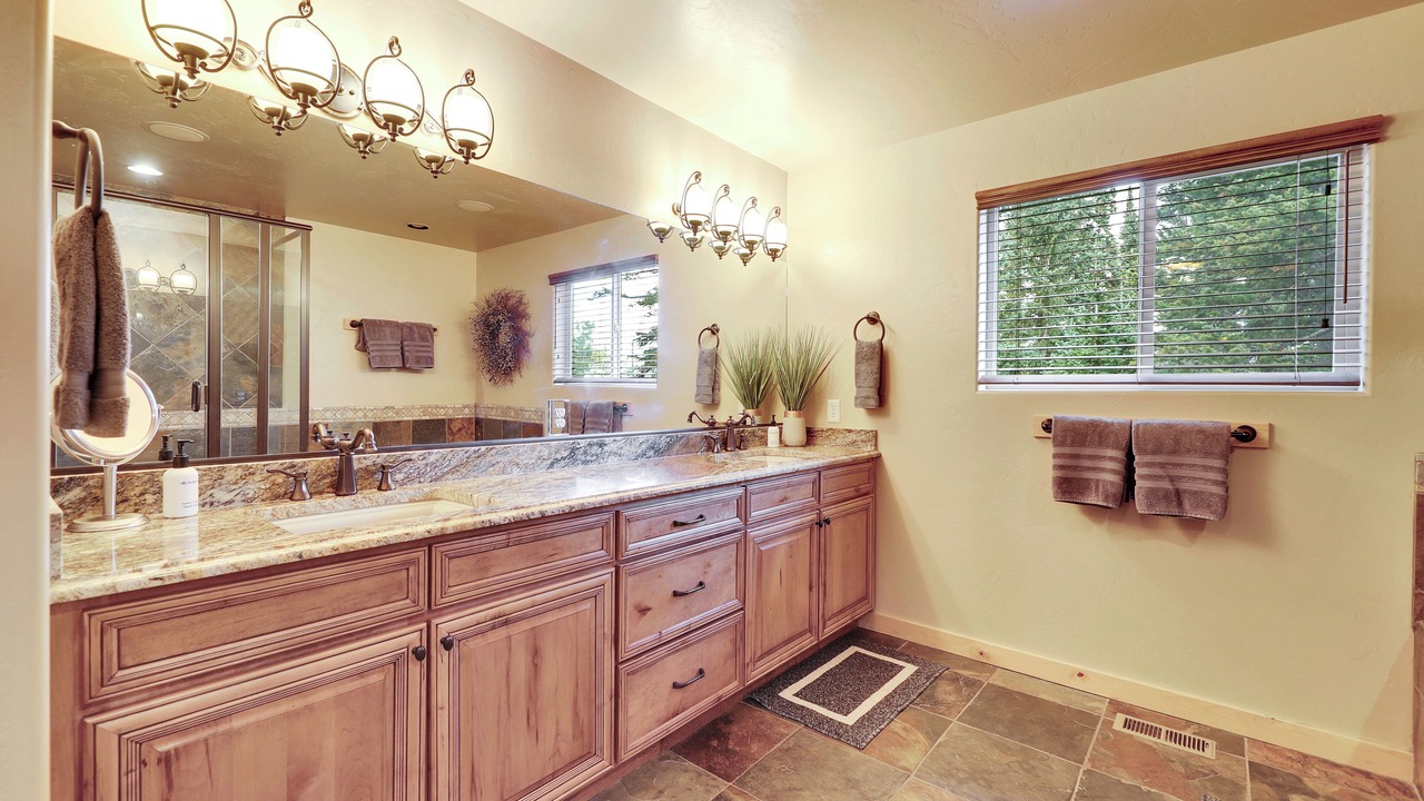 Photo of Bathroom in Brian Head