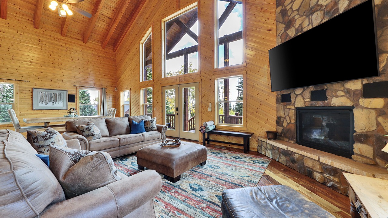 Photo of Livingroom in Brian Head