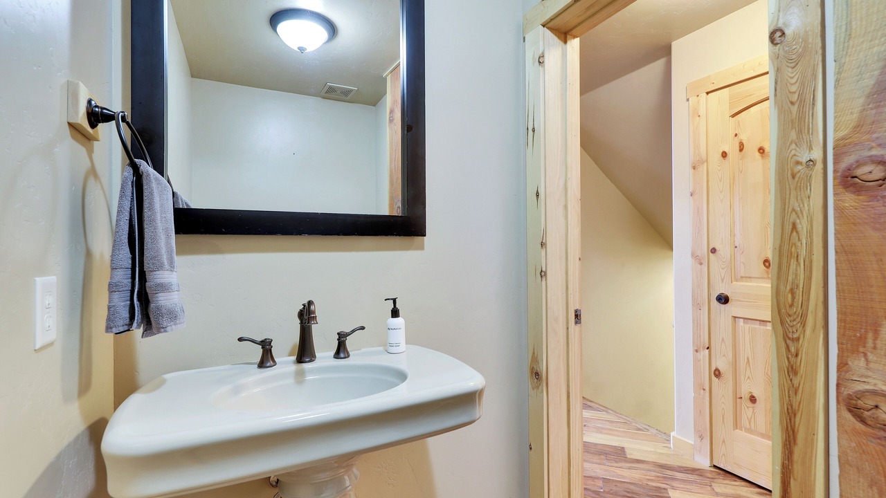 Photo of Bathroom in Brian Head