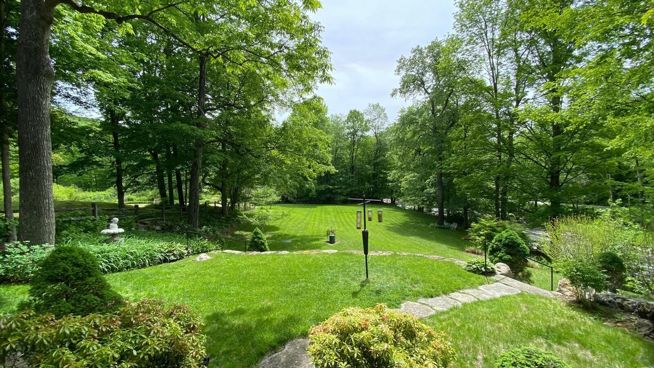 Photo of Outdoor in Guilford