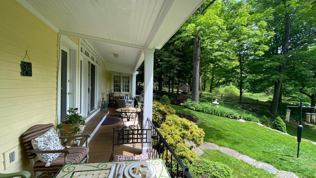 Photo of Outdoor in Guilford