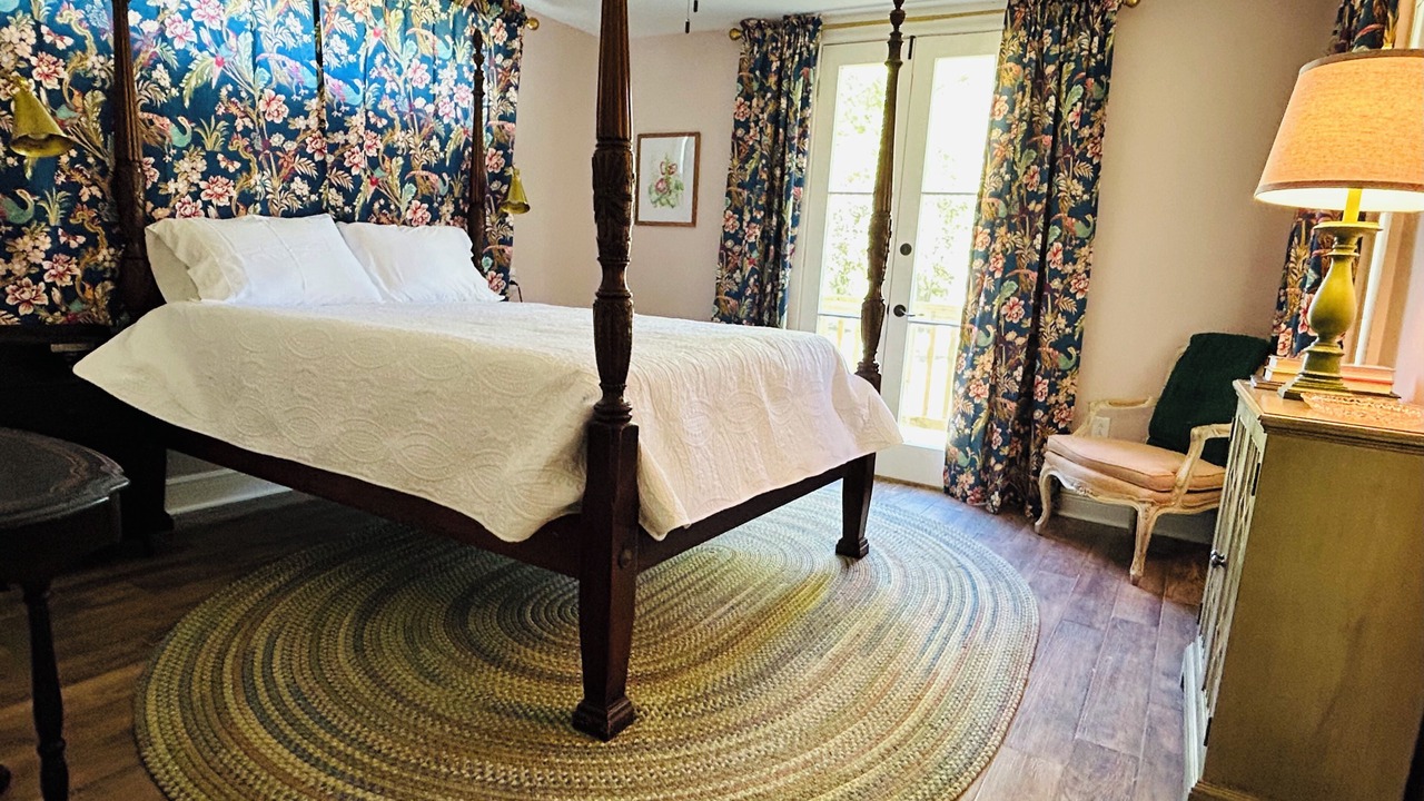 Photo of Bedroom in Jeanerette