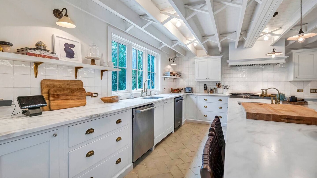 Photo of Kitchen in Amagansett