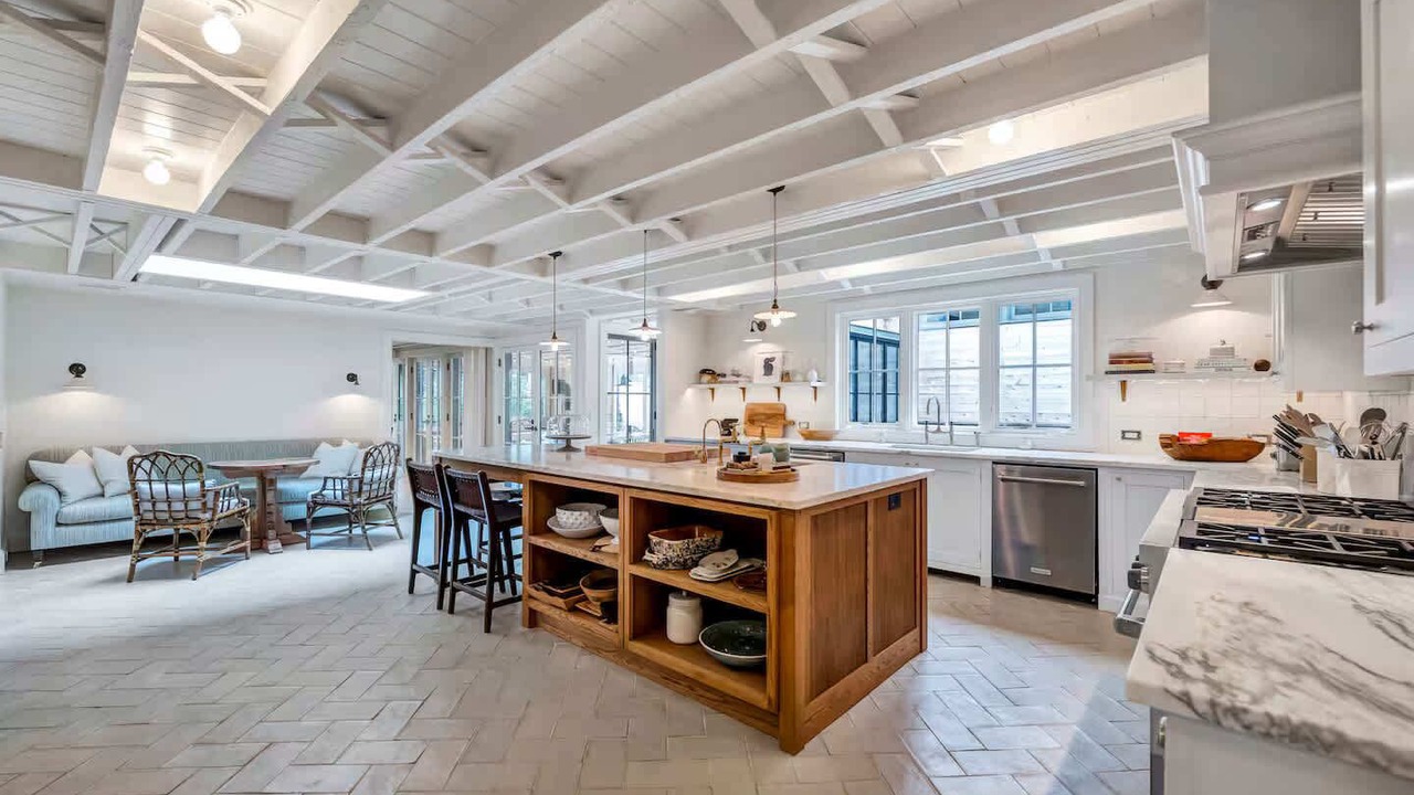Photo of Kitchen in Amagansett