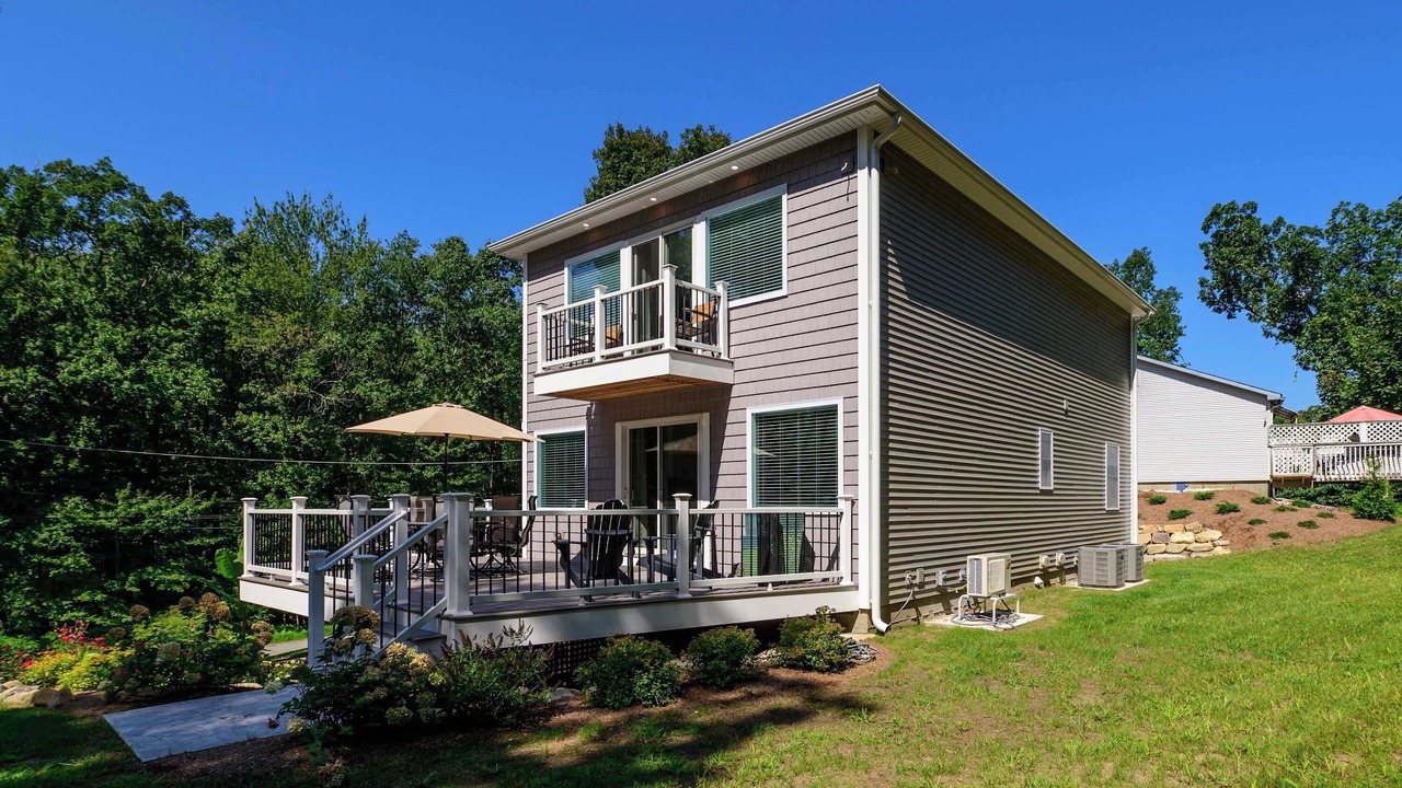 Photo of Outdoor in Montville