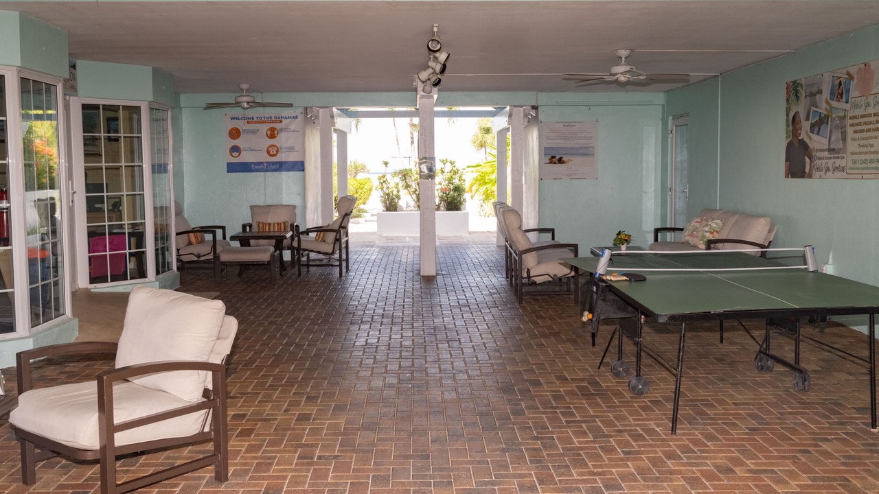Photo of Others in Paradise Island