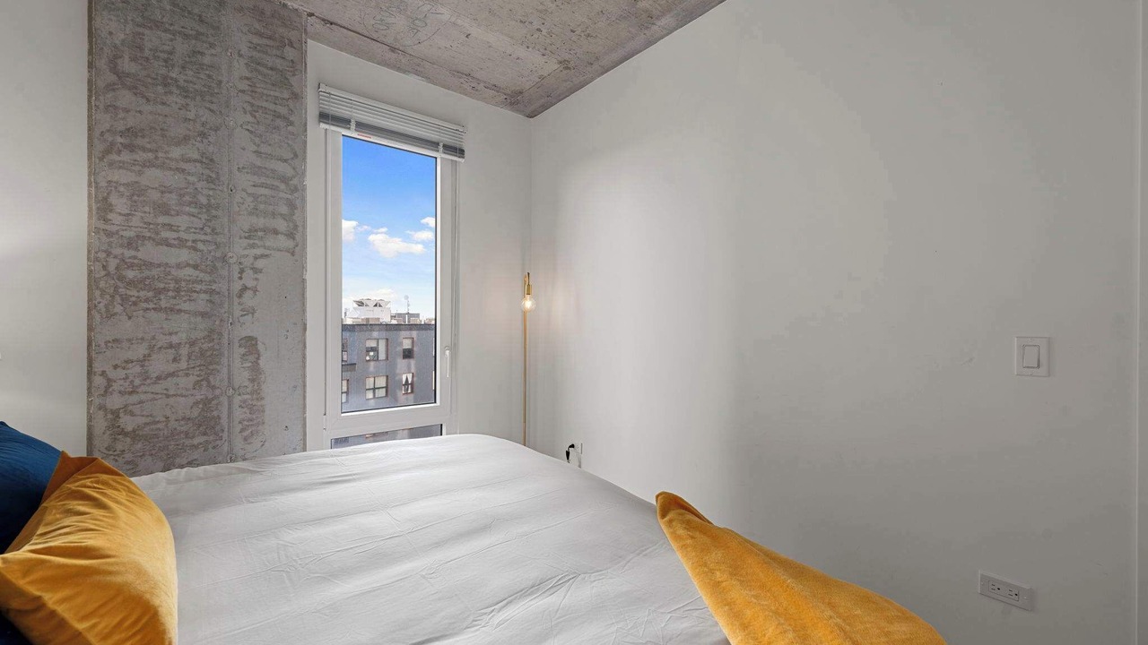 Photo of Bedroom in River North